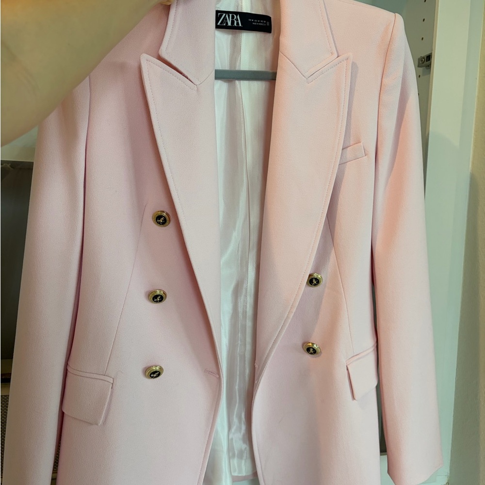 Zara Women's Light Pink Double-Breasted Blazer